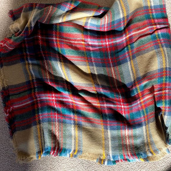 Plaid Blanket Scarf - Picture 2 of 6